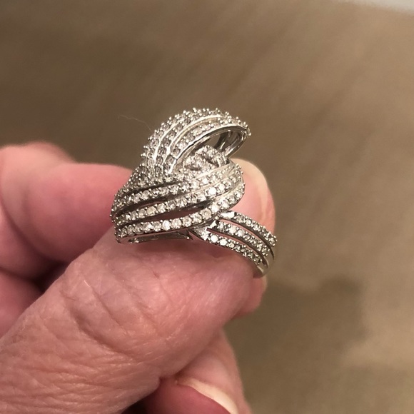 Diamond ring 2cttw genuine - Picture 5 of 12